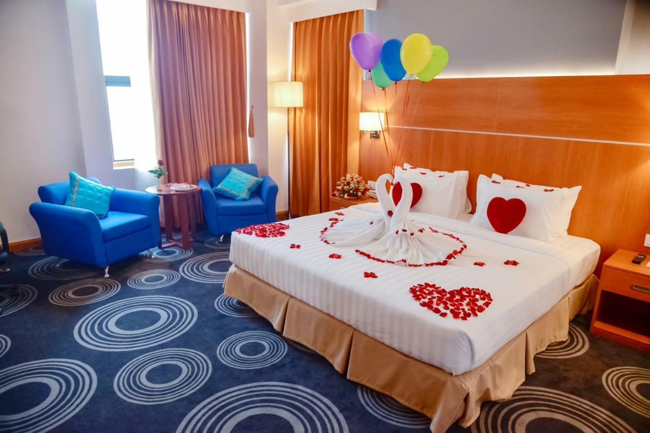 ริตซ์ แกรนด์ โฮเต็ล Hotel มัณฑะเลย์ ภายนอก รูปภาพ